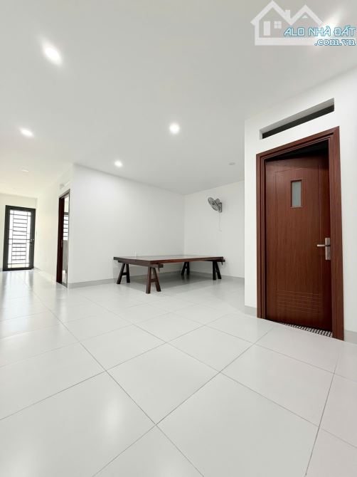 Bán nhà hẻm xe hơi - Lê Quang Định P11 Bình Thạnh - 98m2 ngang đến 6m - 3 tầng - 17,5 tỷ - 7