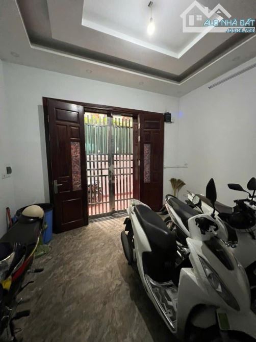 QUAN HOA 45M² 5 TẦNG – CCMN 7 PHÒNG KHÉP KÍN – THU 27TR/THÁNG – Ô TÔ 30M – 10.7 TỶ - 7