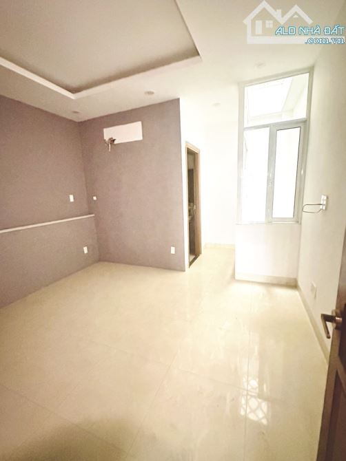 BÁN NHÀ LINH ĐÔNG – HẺM XE HƠI – KHU PHÂN LÔ ĐỒNG BỘ – 4 TẦNG – CHỈ 5,9 TỶ 📍 Đường Số 22, - 7