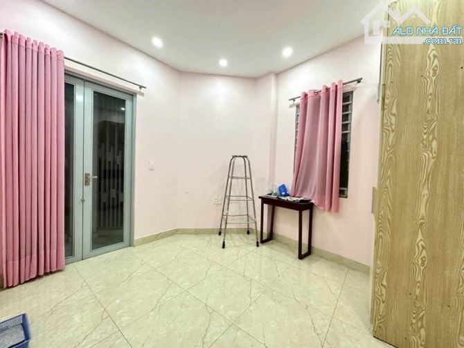 HXH TRÁNH NHAU! NGAY HUỲNH VĂN BÁNH P11 Q.PHÚ NHUẬN 5 TẦNG BTCT 42M2 NỞ HẬU - 7