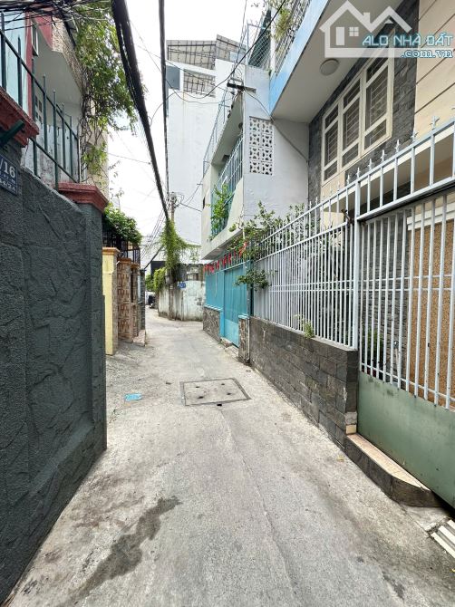 Nhà 2 tầng đường Nhiêu Tứ gần Phan Đăng Lưu quận Phú Nhuận, sổ hồng hoàn công 6,3 tỷ - 7