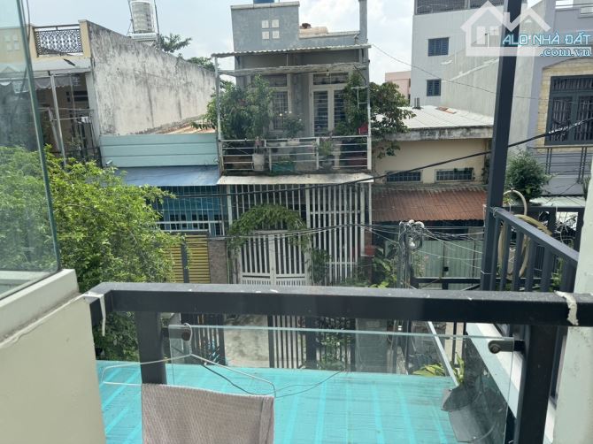 🌺 Nhà 2 tầng đường THẠNH LỘC 22 phường TL Q12, dt 70,8 m2 (4mx18m) Hẻm 4,5m 💰 5,2 tỷ - 7