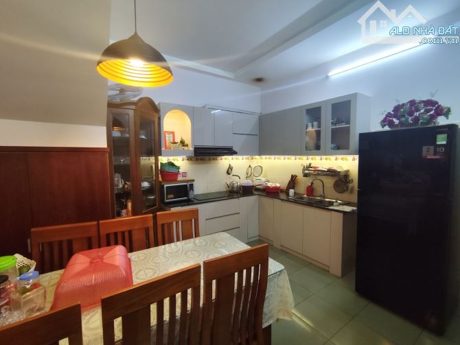 ÂU CƠ SÁT TÂN  BÌNH --65M2--2 TẦNG --3PN--3WC--GIÁ CHỈ :5.8 TỶ (TL) - 7