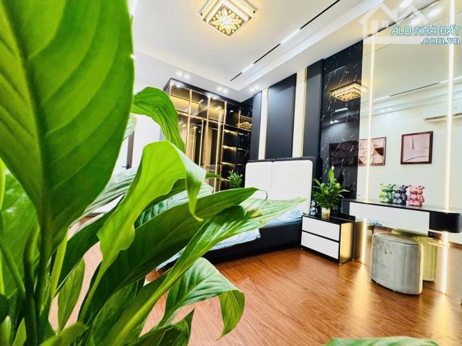 SIÊU HIẾM - NGUYỄN VĂN TRỖI 30m2 4 TẦNG 10M Ô TÔ TRÁNH NHÀ ĐẸP FULL NỘI - 7