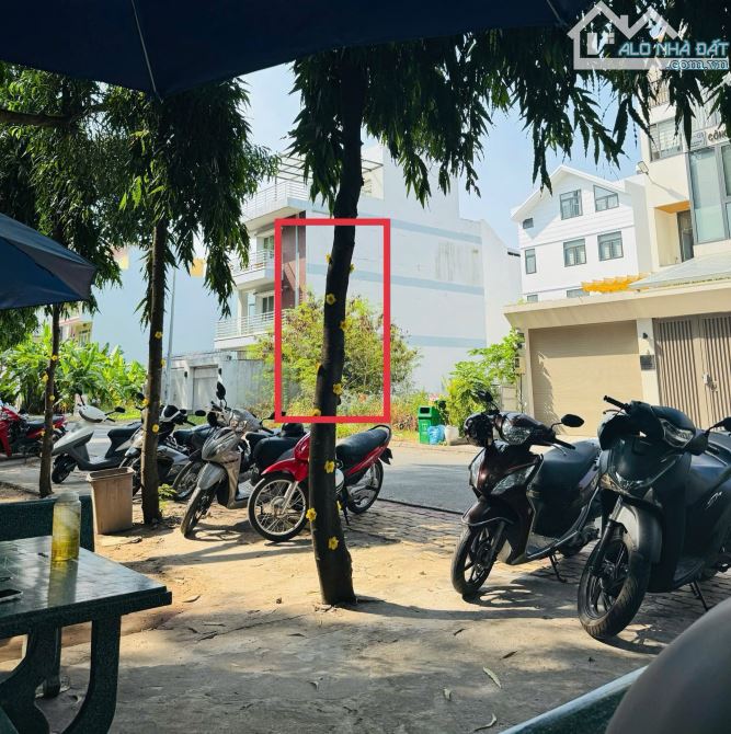 LÔ ĐẤT GIÁ SIÊU HOT _ MẶT SÔNG GIỒNG ÔNG TỐ LÊ HỮU KIỀU , BÌNH TRƯNG TÂY _ 160M2 NGANG 8M - 7