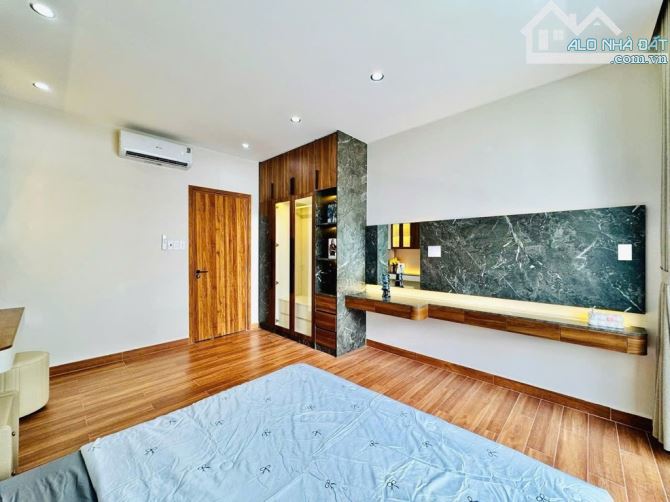 Mới về xe tải thông 5m.LĐT. 60m2 PN tầng trệt .120m2. Không LG. 6đồng3 - 7
