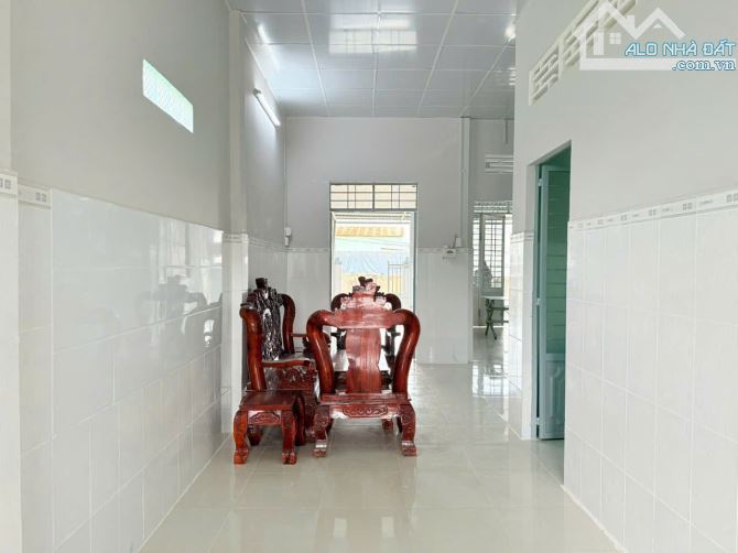 NHÀ PHÚ KHƯƠNG ĐƯỜNG XE 7 CHỖ GẦN ĐƯỜNG NGUYỄN THỊ ĐỊNH - 7