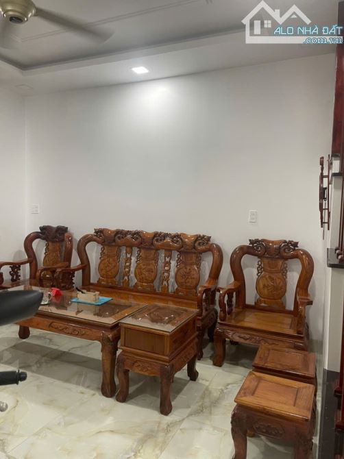 Bán nhà khu đô thị An Bình Tân có sổ đỏ, nội thất gỗ xịn, nguyên khối - 7