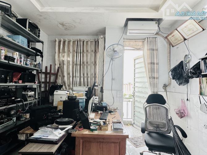 Bán Nhà Tỉnh Lộ 10 - Tân Tạo - 51m2, 3 tầng, 5 phòng ngủ, chỉ 4 tỷ 350 - 8