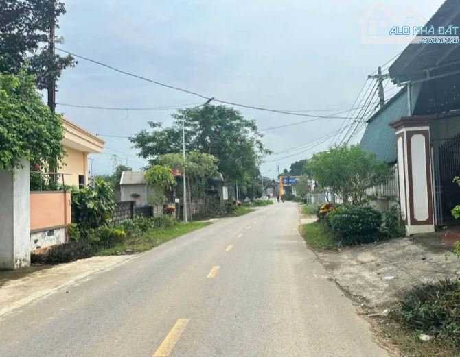 Cần bán 192m - mặt tiền 8.5m tại trục chính Nhuận Trạch - giá lanh quanh 3,x tỷ - 8