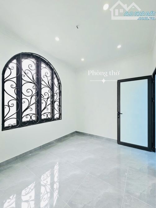 🏠Bán nhà 3 tầng mới độc lập lô góc Đồng Hoà, Kiến An ô tô thoải mái giá nhỉnh 3 tỷ - 8