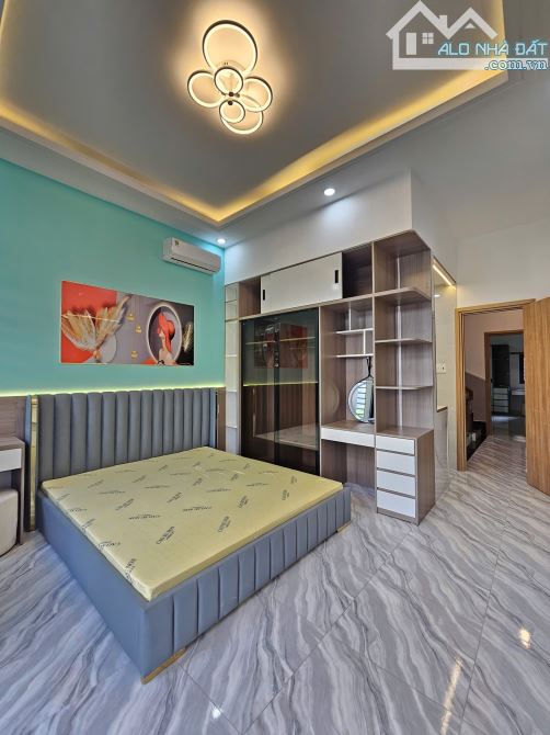 5Tỷ TL🔥Bán nhà 2 lầu Mới_Hoàn Công_Full Nội Thất_KDC Bàn Cờ, p.Bình Chuẩn, Tp Thuận An - 8