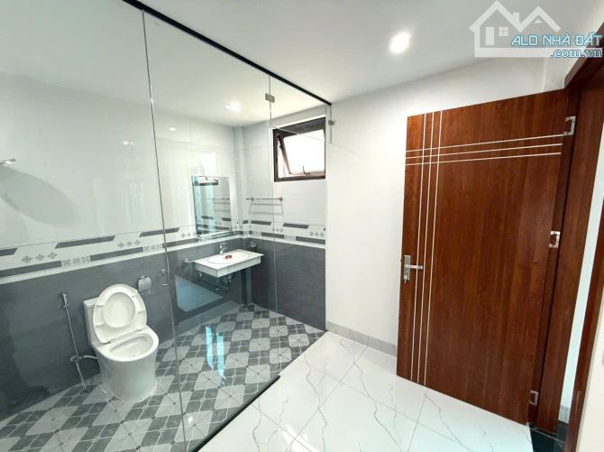 NHÀ ĐẸP RỘNG-T/C VỪA-PHÂN LÔ-GARA OTO-5 TẦNG-ĐẠI THÀNH QUỐC OAI-71M-4,5 TỶ - 8