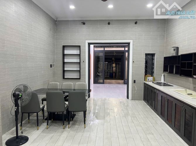 Chủ nhà đi nước ngoài bán nhà đẹp gần BV Hạnh Phúc,5,2 tỷ 122m2 - 8