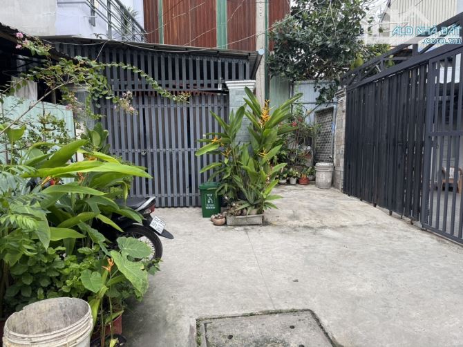 🌺 Nhà 2 tầng đường THẠNH LỘC 22 phường TL Q12, dt 70,8 m2 (4mx18m) Hẻm 4,5m 💰 5,2 tỷ - 8