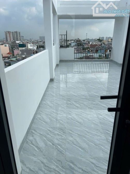 TOÀ CHDV GẦN LÊ VĂN THỌ - 7 TẦNG THANG MÁY - 14PN - THU 65TR/TH - GIÁ NHỈNH 18 TỶ - 8