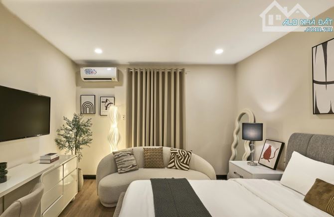 Sang nhượng khách sạn 3 sao Sân Bay - Tân Bình - 8