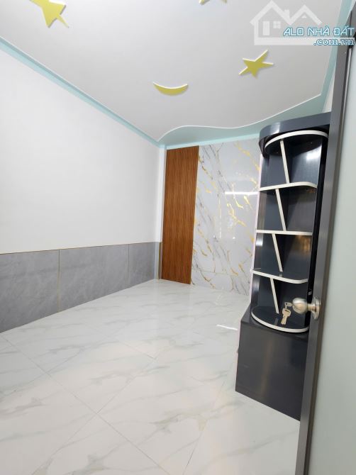 3Tỷ800 👉 Nhà giữa Chợ Tân Long và Ngã Tư Chiêu Liêu__hẻm xe hơi cách Nguyễn Thị Khắp 100m - 9