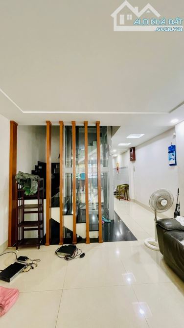 Bán nhà MT Trần Thủ Độ Tân Phú 4x18m đúc lửng 3 lầu ST giá 13.6 tỷ TL (trang bị thang máy) - 9
