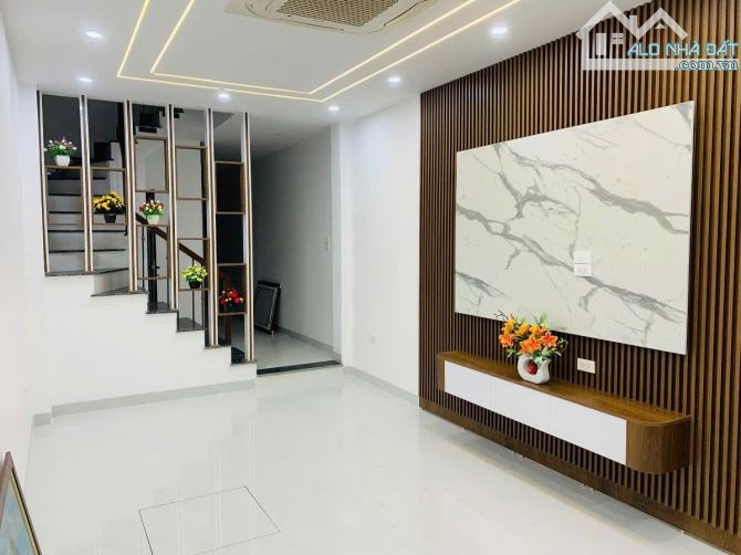 BÁN NHÀ NGÃ TƯ VĂN CAO - BA ĐÌNH, 44M2, GIÁ 15 TỶ - 9