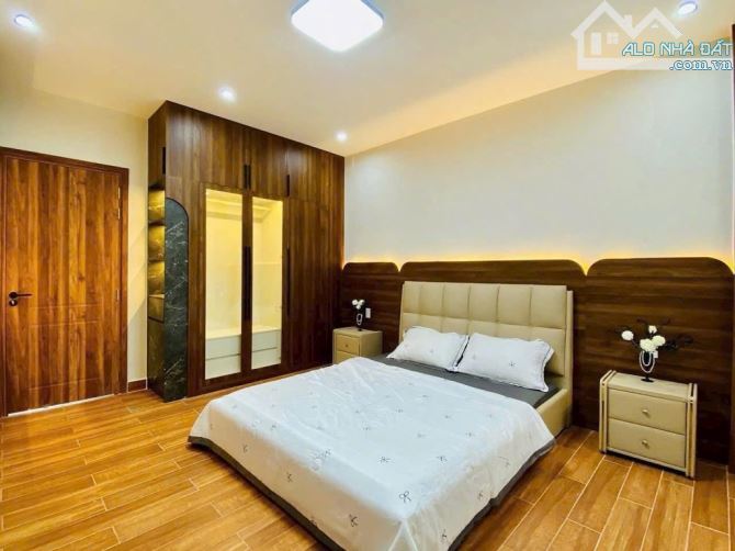 Mới về xe tải thông 5m.LĐT. 60m2 PN tầng trệt .120m2. Không LG. 6đồng3 - 9