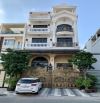 Biệt thự khu compound vip 357A Nguyễn Trọng Tuyển (9x16m) 4 tầng - thang máy - Giá 50 tỷ