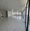 Cho thuê văn phòng 200 m2 tại Nguyễn Văn Lộc, Hà Đông, Mặt tiền rộng, thoáng