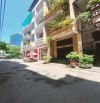 Bán nhà đường Hoàng Quốc Việt, 77m2, phân lô, ôtô tránh, vỉa hè, kinh doanh, 24 tỷ