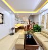 Pháo đài láng 32m 5 tầng mặt tiền.4.2m 7.7 tỷ. Ô tô gần.