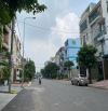 Cho thuê nhà đường số 5, Bình Tân khu Ao Sen Tên Lửa, 20tr, 5x20m, 3 tấm
