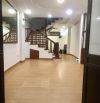Cho thuê nhà 4 tầng phố Kim Mã, Ba Đình. Giá: 15tr