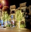 Bán Gấp Biệt Thự Lk Thạch Bàn 144m2-hơn 27 tỷ-FULL NỘI THẤT-chỉ 190/M2-VỊ TRÍ ĐẸP-GIÁ TỐT-