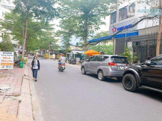 Đất 10x20m góc 2 mt đường thông khu kim sơn P tân phong Quận 7 - 2