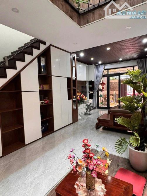 🏡BÁN NHÀ MẶT TIỀN 3 TẦNG- TỐ HỮU- TT HẢI CHÂU- 90M2- KINH DOANH ĐỈNH- 15 TỶ