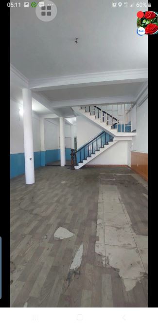 Bán  nhà  Nguyễn  hữu  Thọ dt  83 m2  ngang  5.4 m đường  36 m  giá  14.5 tỷ