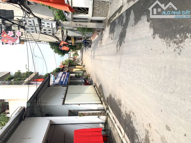 HOA HẬU CỦA LÀNG Ô TÔ 7 CHỖ ĐỖ ĐẤT KHU VỰC NHIỀU DỰ ÁN LỚN SINH LỜI NHANH