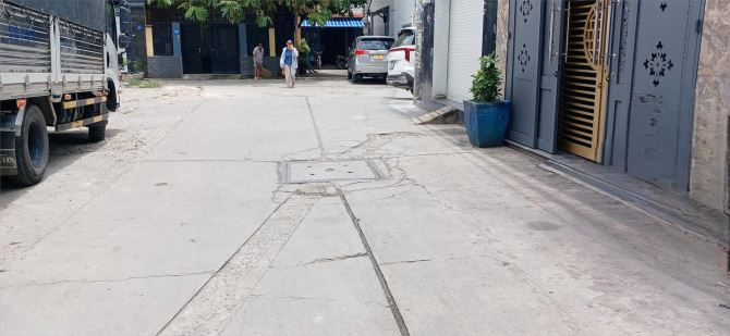 NHÀ ĐẸP BÌNH TÂN, GẦN CHỢ GÒ XOÀI, 56M2, HẺM XE HƠI 6M, CHỈ 4,X TỶ