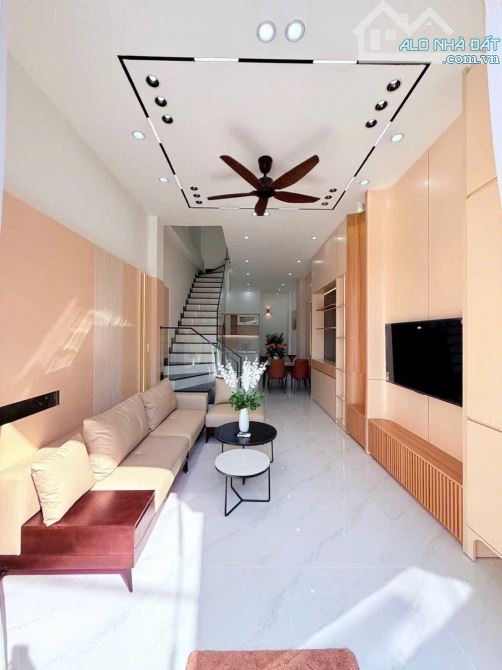 🏡 SIÊU PHẨM NHÀ MỚI 2 TẦNG  FULL NỘI THẤT CAO CẤP  SÂN ĐỂ Ô TÔ  CHỈ XÁCH VALI VỀ Ở 🚗✨