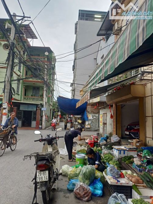 HÓT BÁN ĐẤT PHỐ CẦU DIỄN 45M2 MẶT TIỀN 4M Ô TÔ TRÁNH KINH DOANH SẦM UẤT SỔ SỎ