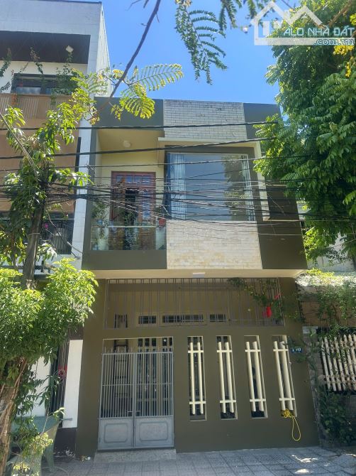 Bán nhà 2 tầng mê lệch Mt Ngọc Hồi 75m2. Giá rẻ an cư