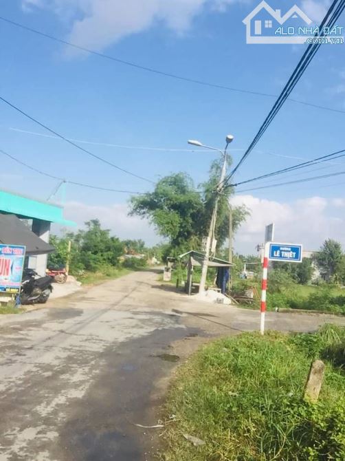 thị trường đang tốt cần bán nhanh lô mặt tiền dh4 chợ bà hương an