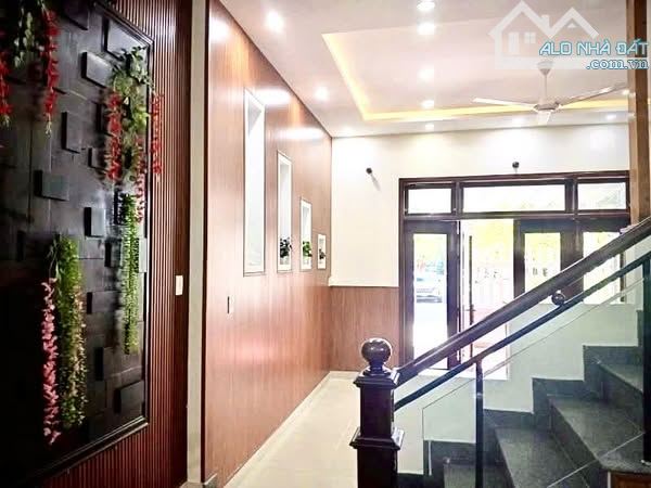 NHÀ 2 TẦNG ĐẸP -NGUYỄN QUÝ ĐỨC - KHUÊ TRUNG GIÁ CHỈ 6,1 TỶ