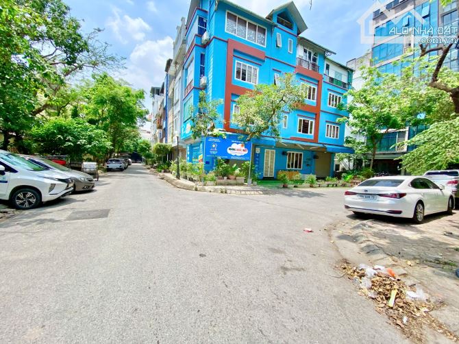 Cho thuê nhà 4 tầng phố Nguyễn Khánh Toàn, Cầu Giấy. Giá: 35tr