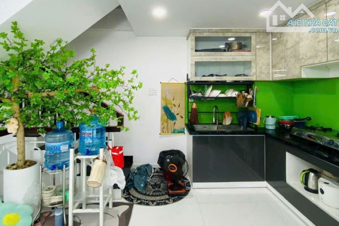 Bán nhà hẻm 3m, Đường Số 19, Gò Vấp, 30.5 m² (5m x 6.1m), nhà đẹp - Giá 4.79 tỷ TL