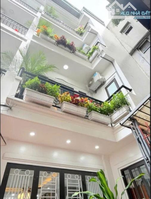 NHÀ MỚI ĐẸP - CĂN GÓC - THOÁNG SÁNG TRƯỚC SAU - FULL NỘI THẤT XỊN