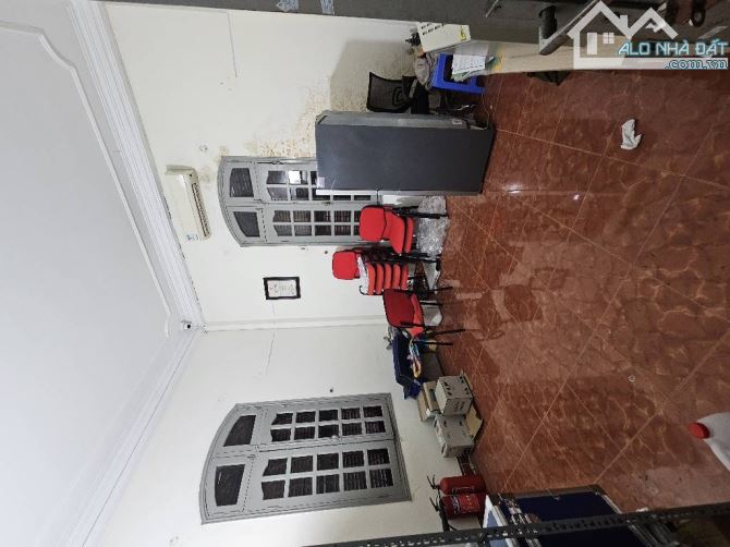 B.Á.N NHÀ gần HÀO NAM 45m2*5 TẦNG, MT RỘNG, NGÕ Ô TÔ TRÁNH, 2 MẶT THOÁNG, KINH DOANH ĐỈNH