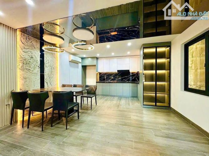 Bán Nhà Trần Nhật Duật, Cầu Đất, Ngô Quyền. Giá 5,5 tỷ - 4,5 tầng - 67m.