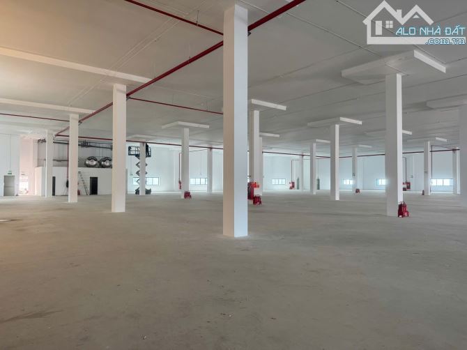 Cho thuê 3.000m2  x 2 tầng Kho, Xưởng tiêu chuẩn tại khu CN Visip 2 ,Yên Phong , tỉnh Bắc