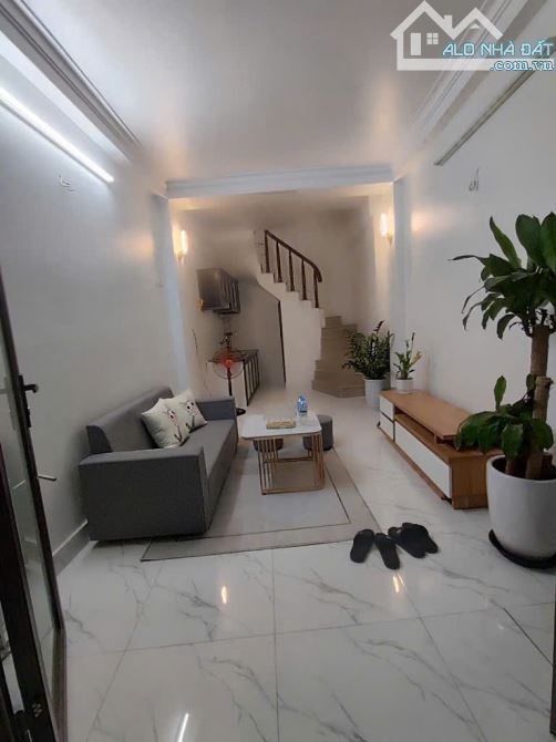 BÁN NHÀ TAM TRINH - GÀN PHỐ - TIỆN ÍCH NGẬP TRÀN - 4.79 TỶ
