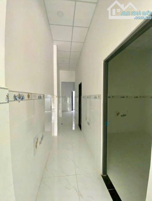 Chị Lan gửi bán căn nhà ở Cấp 4 ở Phước Hiệp- Củ Chi. Đang cần bán gấp để cho con qua nước